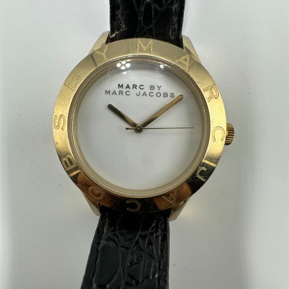 Marc By Marc Jacobs Blade Watch Women Gold Tone Black Band New Battery 9" - Picture 2 of 15